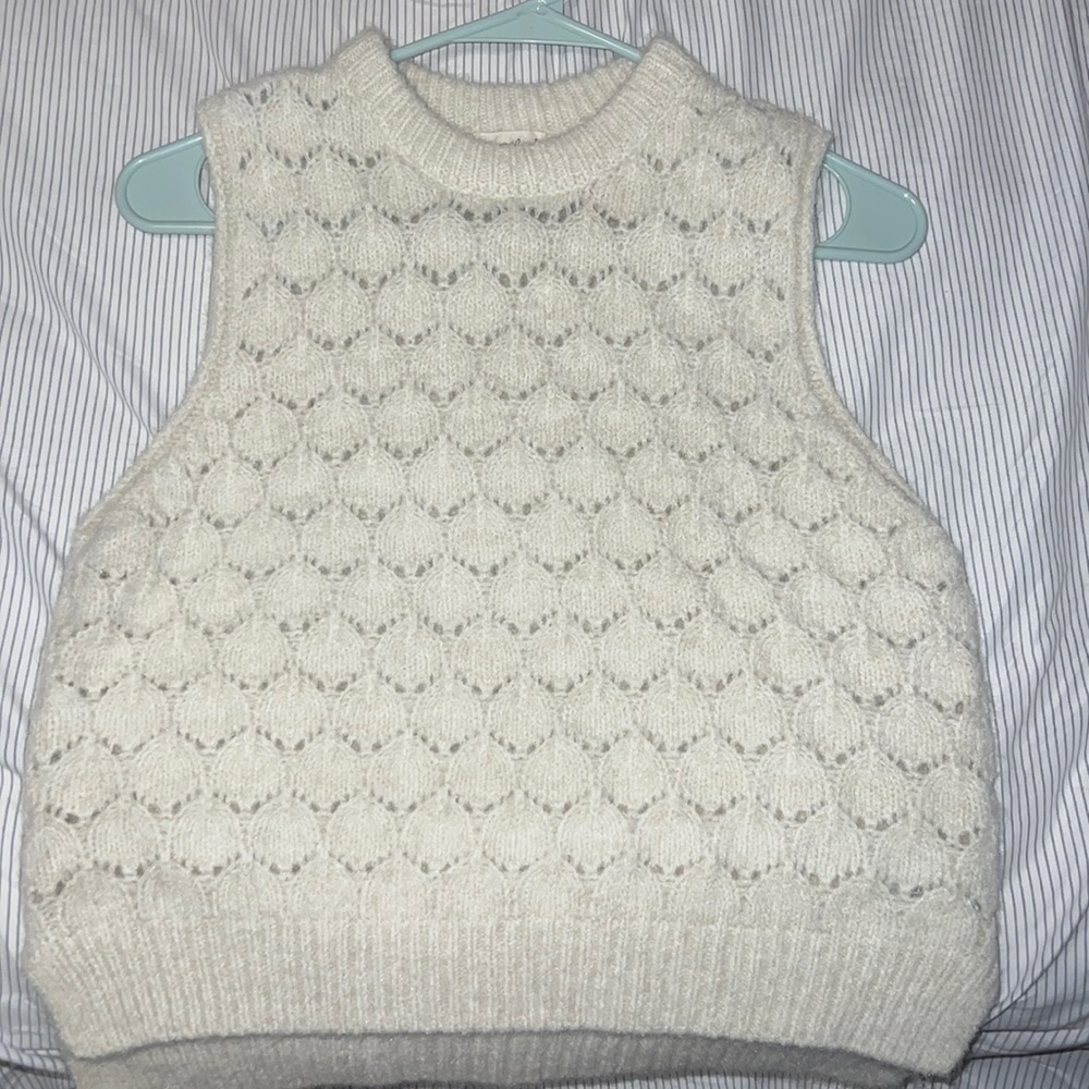 Target Universal Threads Sweater